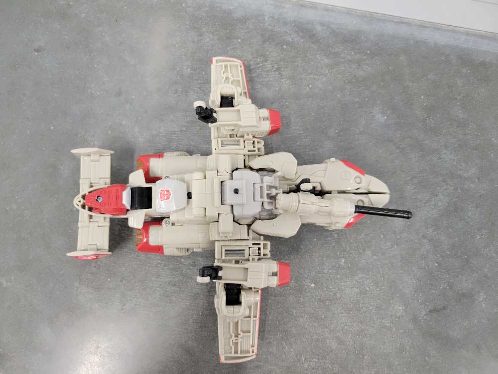 Powerglide 3rd Jet Mode - Hasbro (Universe 2.0) action figure collectible - Main Image 4
