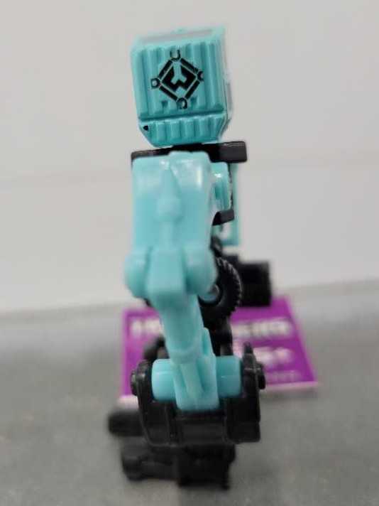 Panhandler - Hasbro (Generations) action figure collectible - Main Image 4