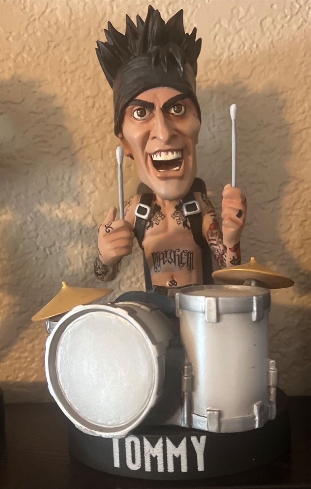 Motley Crue Bobble Heads (4)  action figure collectible - Main Image 4