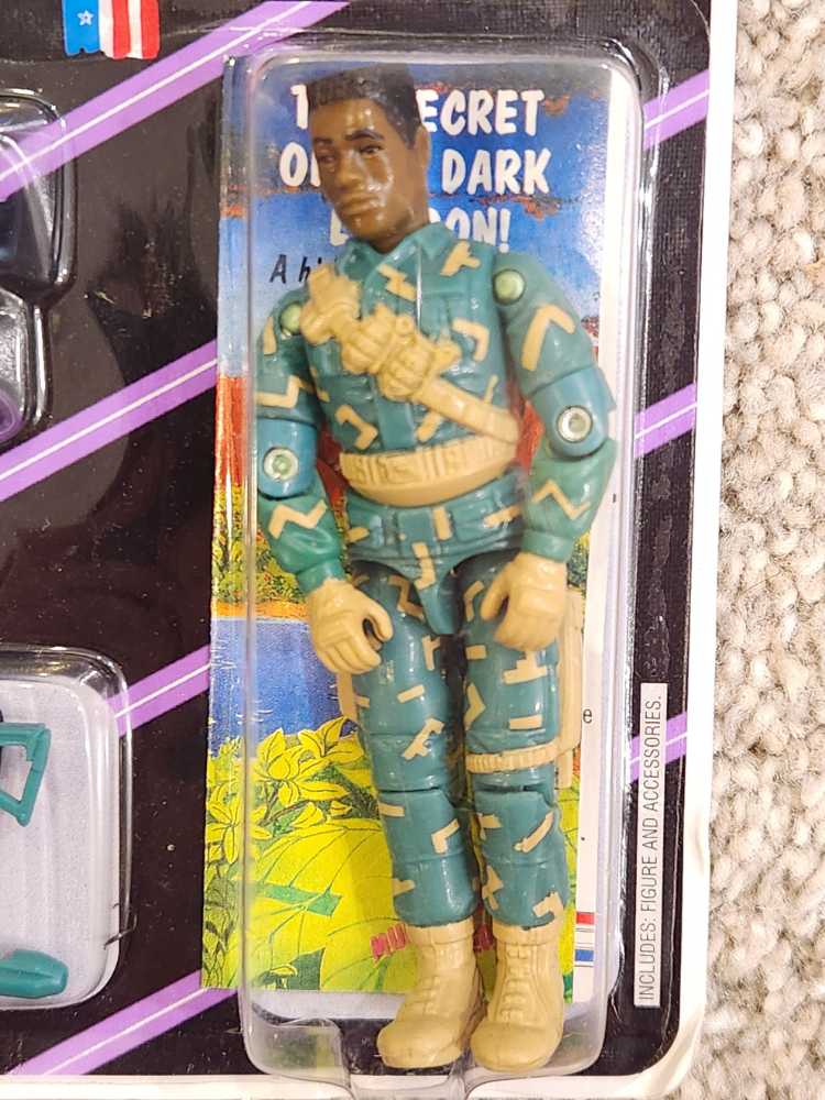 Bullet-Proof (D.E.F. Leader) - Hasbro (G.I. Joe: D.E.F. [Drug Elimination Force]) action figure collectible [Barcode 038976067451] - Main Image 3