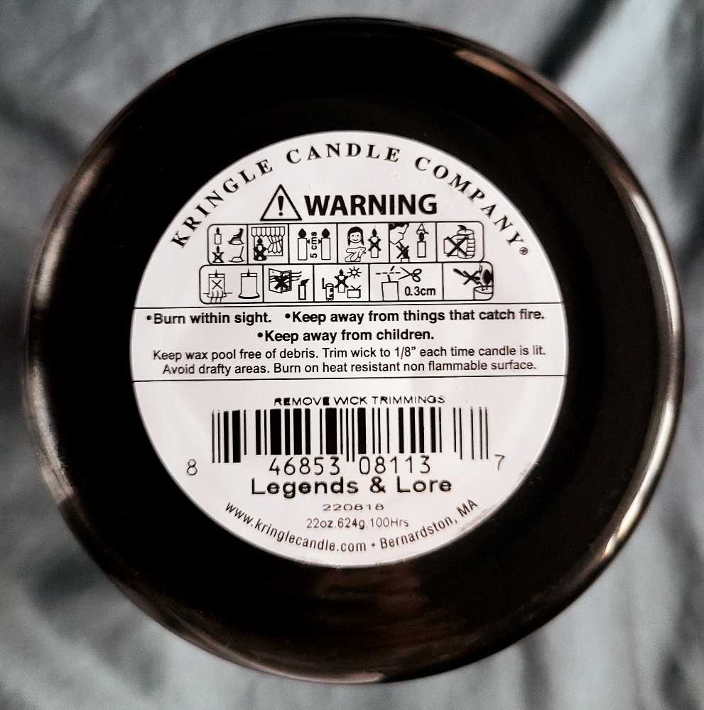 CANDLE: Halloween Kringle Legends & Lore 2022 - Kringle Candle (Halloween Candles) action figure collectible [Barcode 846853081137] - Main Image 2