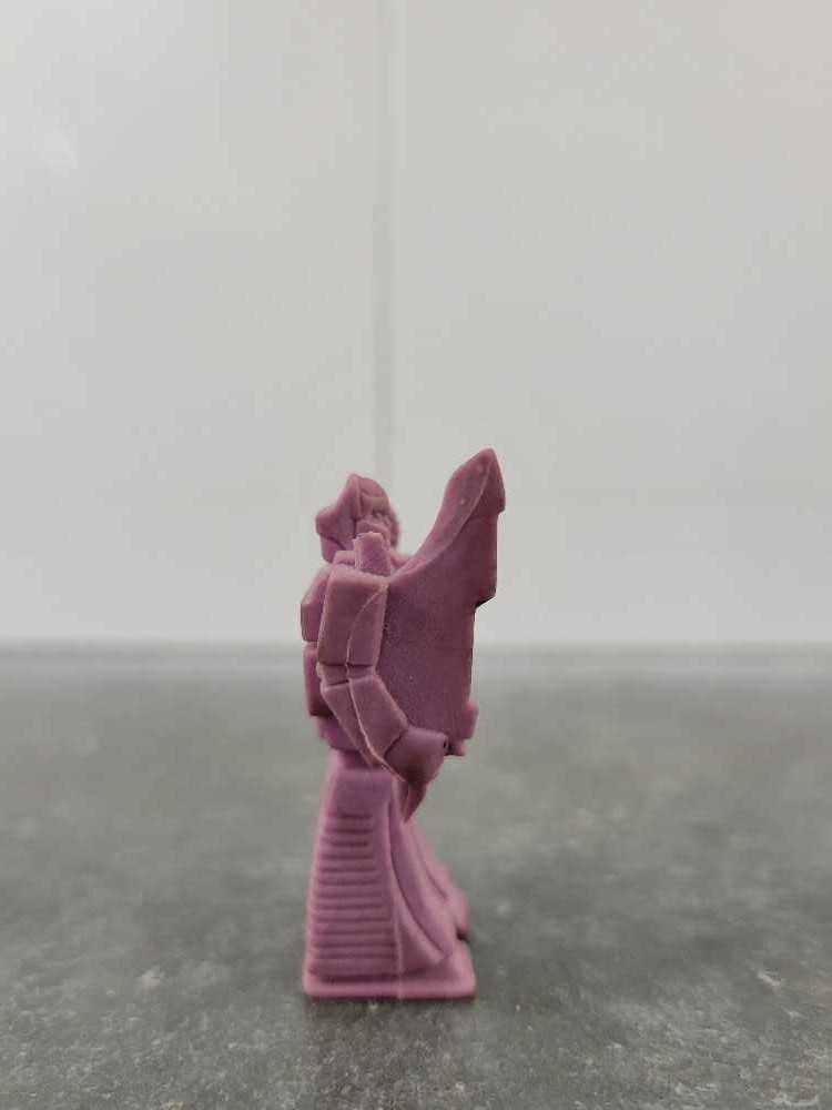 32 Megatron 1st - Hasbro (Decoy) action figure collectible - Main Image 2