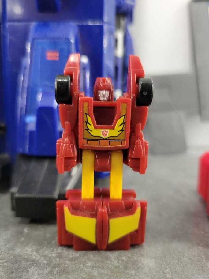 CANDLE: Halloween Kringle 3 Wick Bat Lace 2022