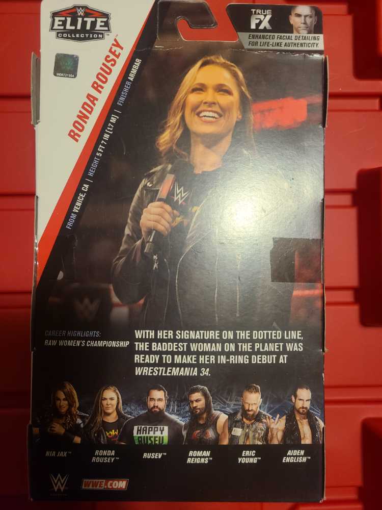 Mattel WWE Elite 65 Collection Ronda Rousey - Mattel (WWE) action figure collectible [Barcode 887961730326] - Main Image 2