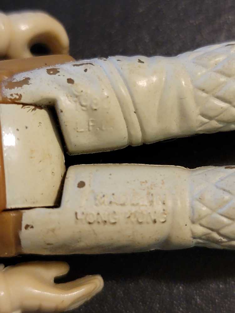 Hoth Rebel Soldier Variant #4A - Kenner action figure collectible - Main Image 3