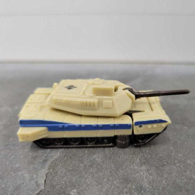 Treadshot 10 Pack K-Mart - Hasbro (Universe 2.0) action figure collectible - Main Image 3