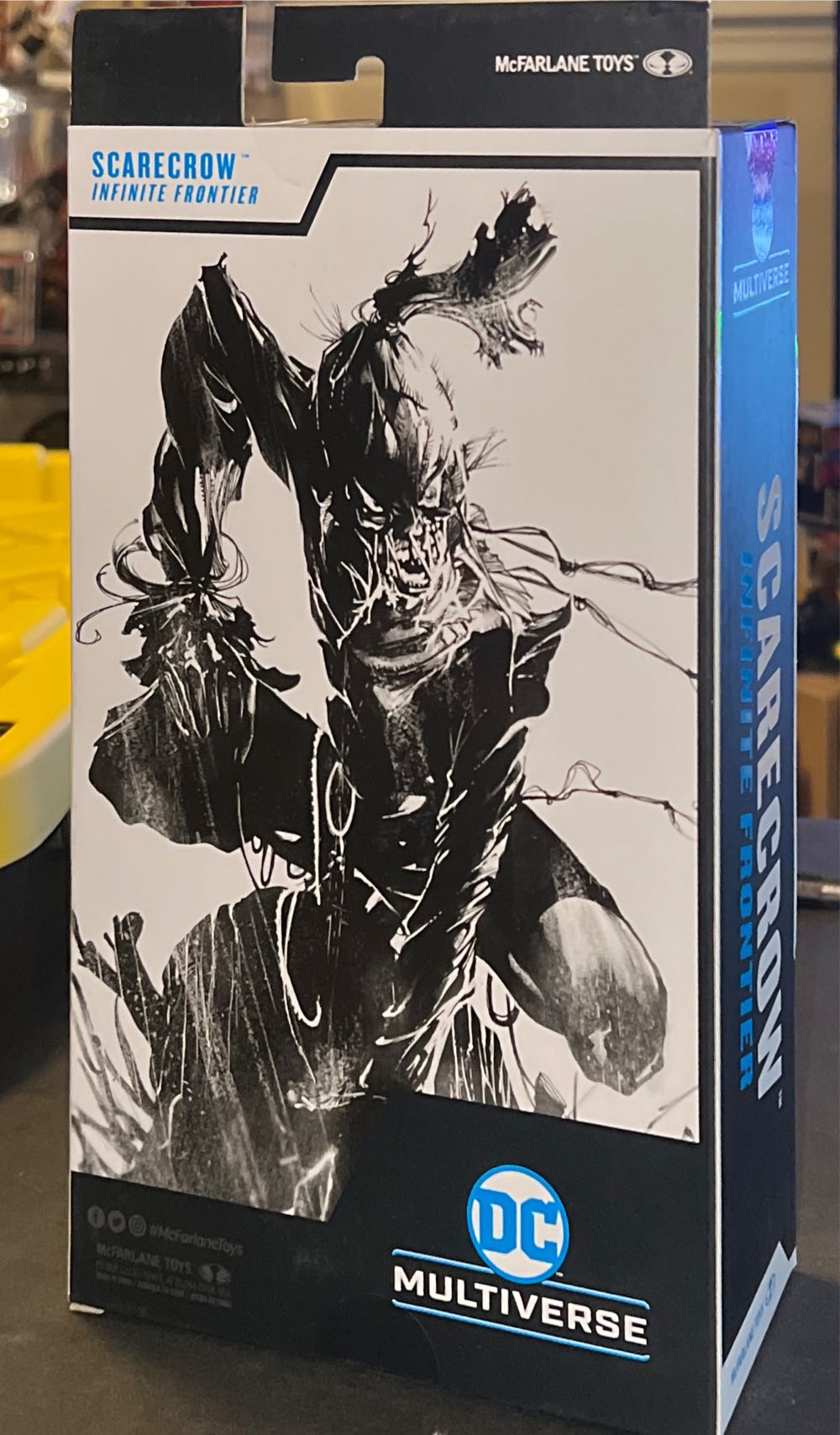 Scarecrow - Infinite Frontier - McFarlane - DC Multiverse (infinite Frontier) action figure collectible [Barcode 787926152487] - Main Image 2