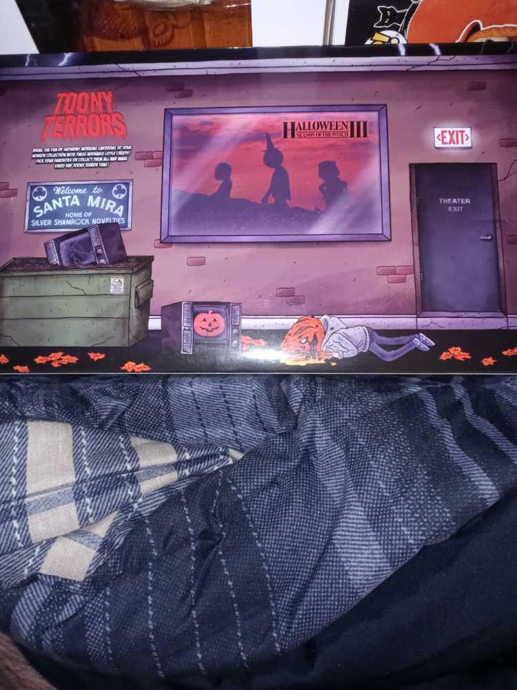 Toony Terrors Halloween III: Trick or Treaters 3-Pack - Neca (Halloween III: Season of the Witch) action figure collectible [Barcode 634482044858] - Main Image 2