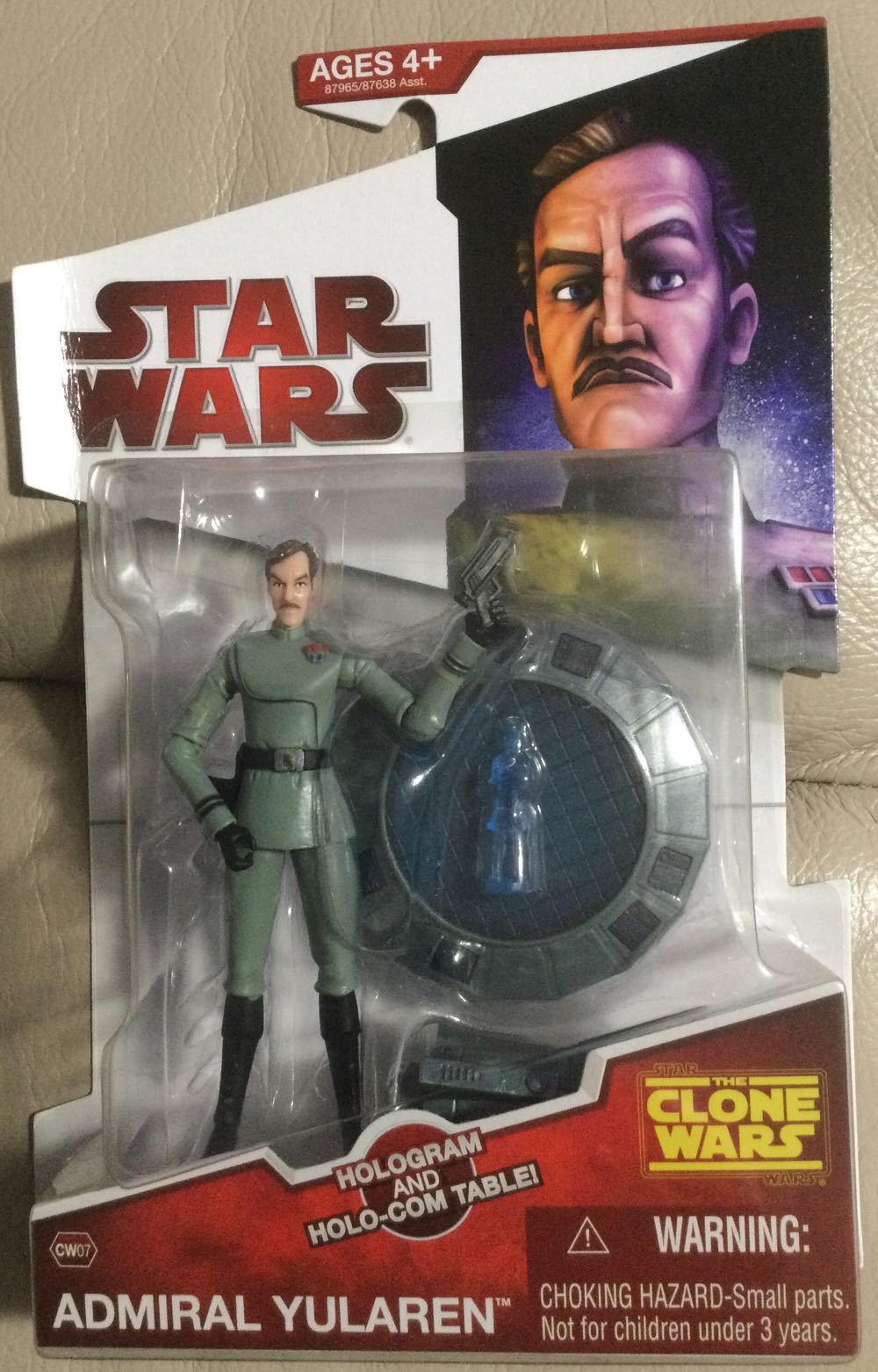 Eopie And Qui-gon Jinn With Lightsaber Slashing Action