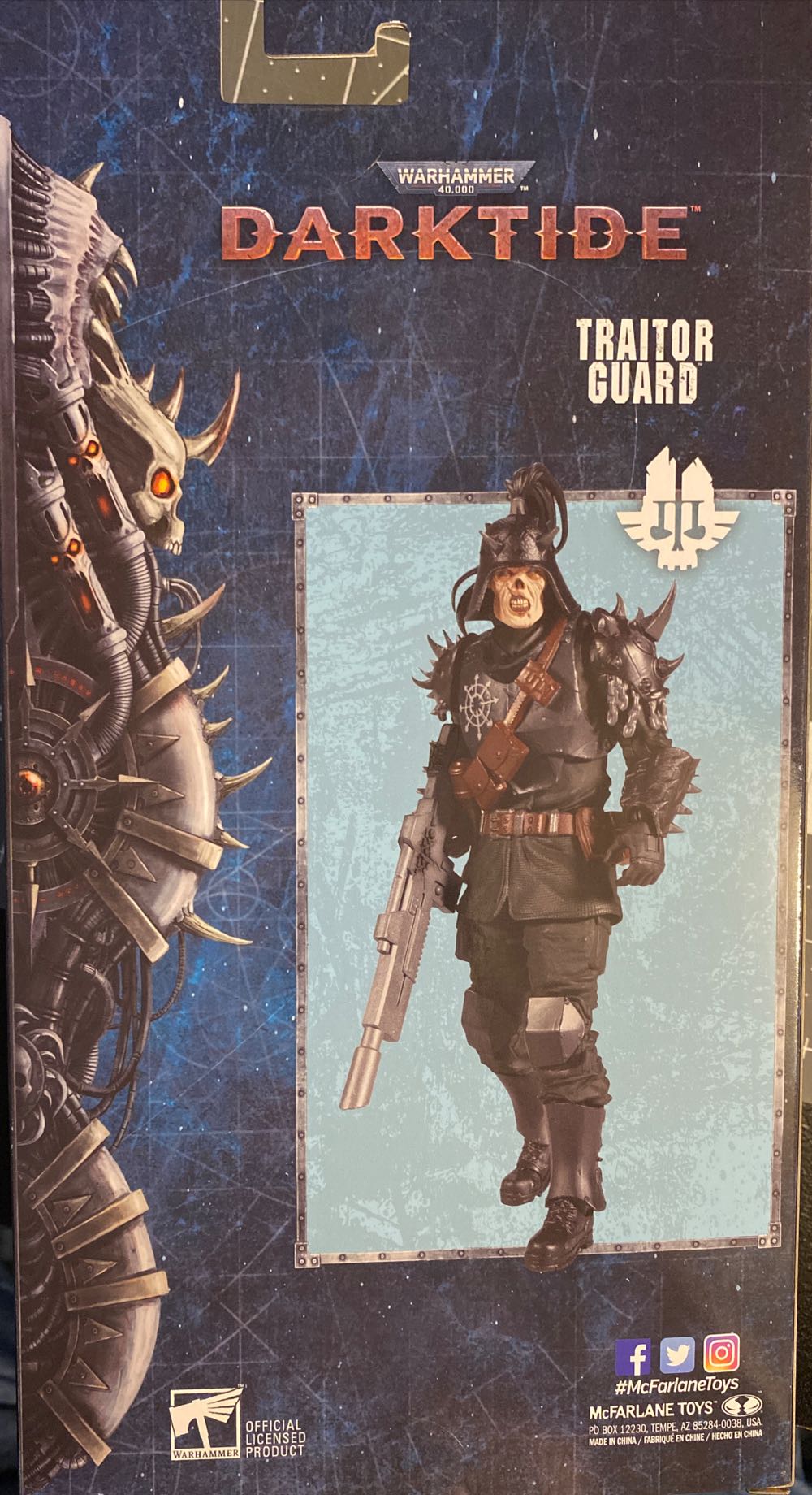 Traitor Guard - Future (Soldier) action figure collectible [Barcode 787926109726] - Main Image 3