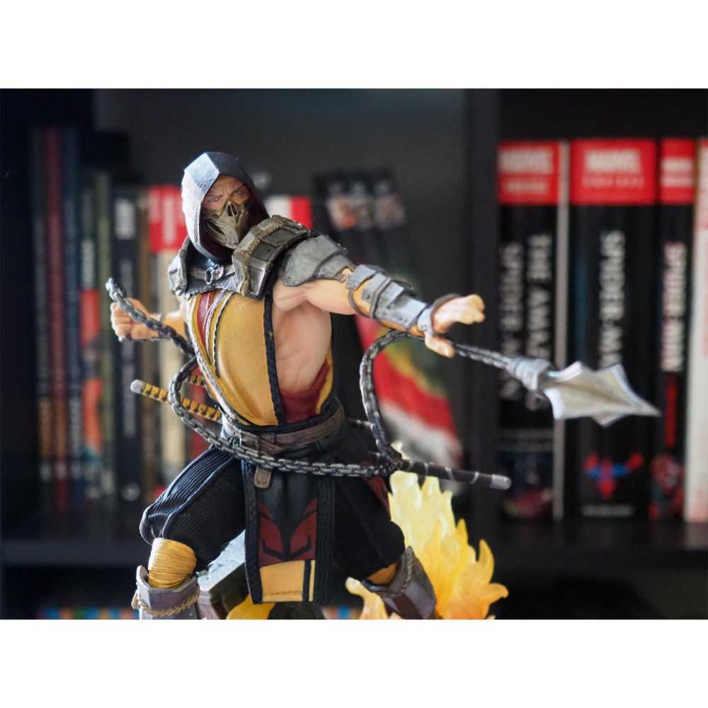 Scorpion Diamond Select Toys   action figure collectible - Main Image 2
