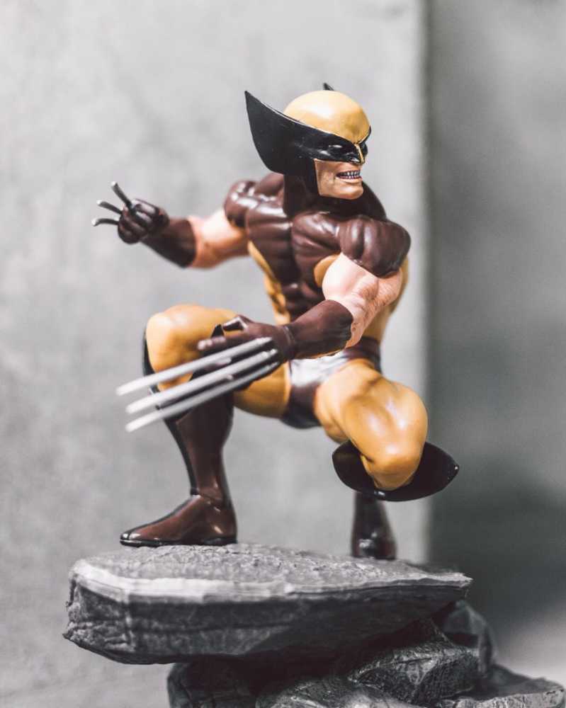 Marvel - Wolverine - Diamond Select - Diamond Select (Gallery) action figure collectible - Main Image 4
