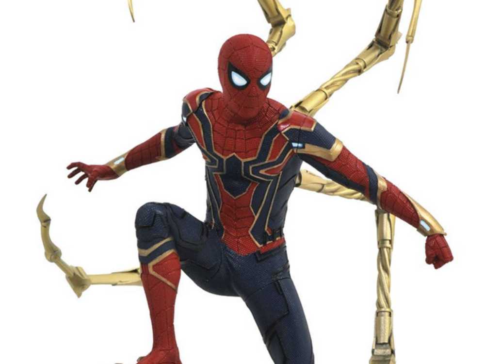 Iron Spider Diamond Select Toys   action figure collectible - Main Image 3