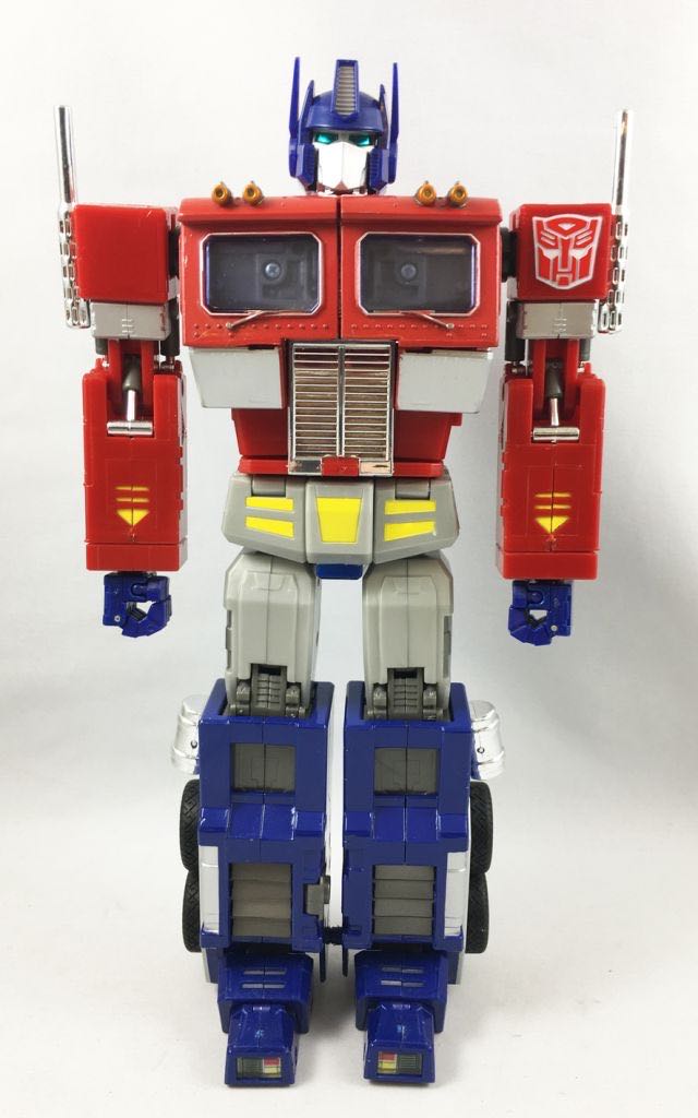 MP-4 Convoy - Takara Tomy (Transformers Masterpiece) action figure collectible [Barcode 4904880723027] - Main Image 2