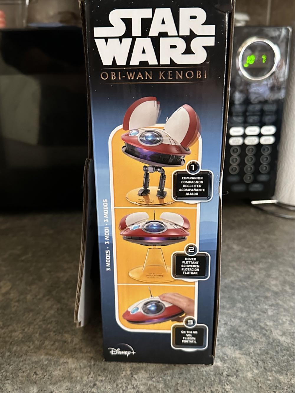 L0-LA59 (Lola) Animatronic Edition - Hasbro (Obi-Wan Kenobi 2022: Miscellaneous) action figure collectible [Barcode 5010994137342] - Main Image 4