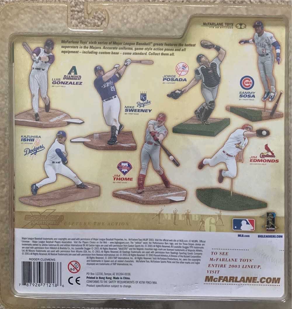 Roger Clemens - Toronto Bluejays - McFarland Toys (MLB Payers Series) action figure collectible [Barcode 787926712186] - Main Image 2