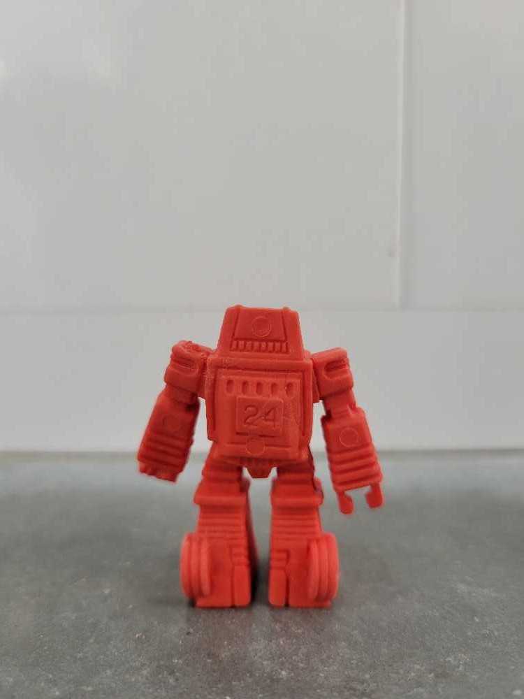 24 Brawn - Hasbro (Decoy) action figure collectible - Main Image 3