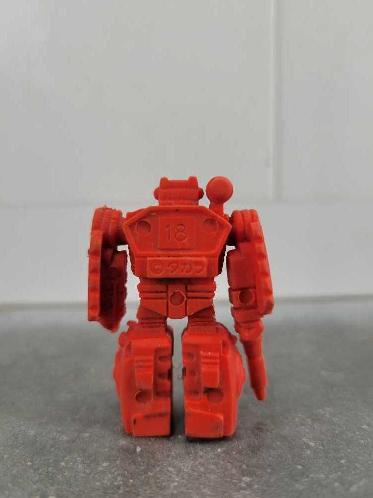 18 Sideswipe  - Hasbro (Decoy) action figure collectible - Main Image 3