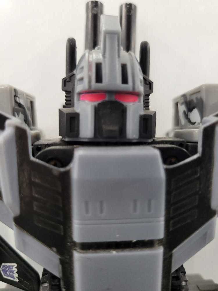 Batgirl (Black, Metallic)