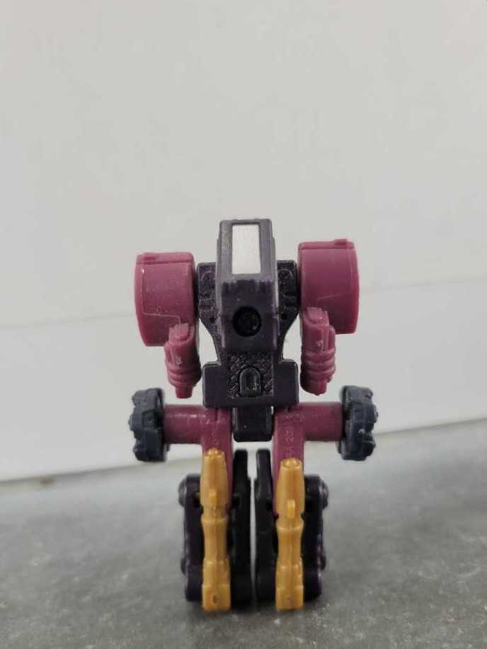 Clench 3rd With Galvatron (Robot Mode) - Hasbro (Armada) action figure collectible - Main Image 3