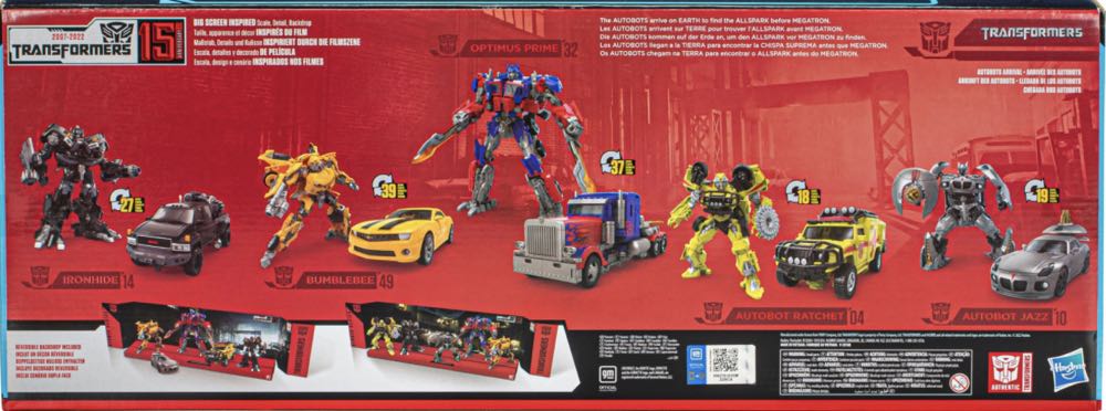 Transformers Studio Series 15th Anniversary: Autobots - Hasbro / Takara Tomy (Studio Series: Transformers) action figure collectible [Barcode 5010994124502] - Main Image 2