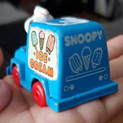 Snoopy Ice Cream Truck Metal  - United Feature Syndicate, Inc action figure collectible - Main Image 3