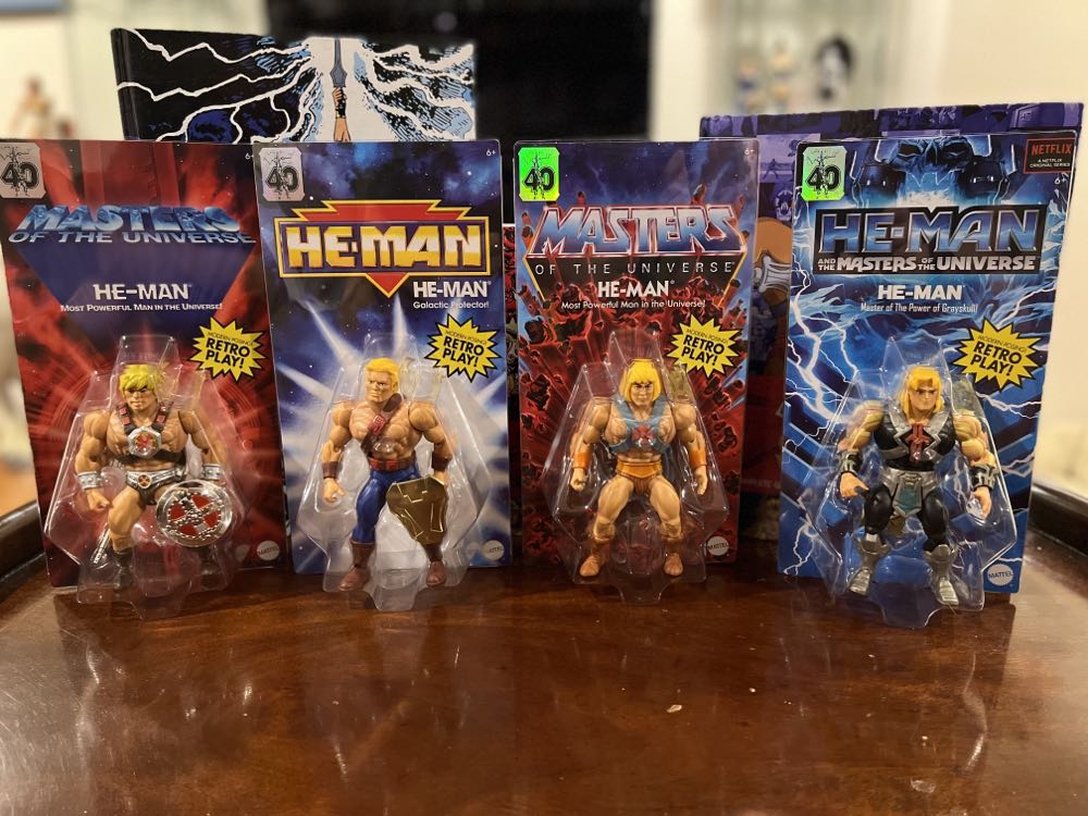 He-Man 40th Anniversary 4-Pack (80’s Filmation, 90’s New Adventures, 200x & Netflix) - Mattel (Masters Of The Universe) action figure collectible [Barcode 194735059010] - Main Image 3