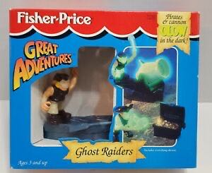 CANDLE: Christmas Kringle Away In A Manger 2 Wick  2022