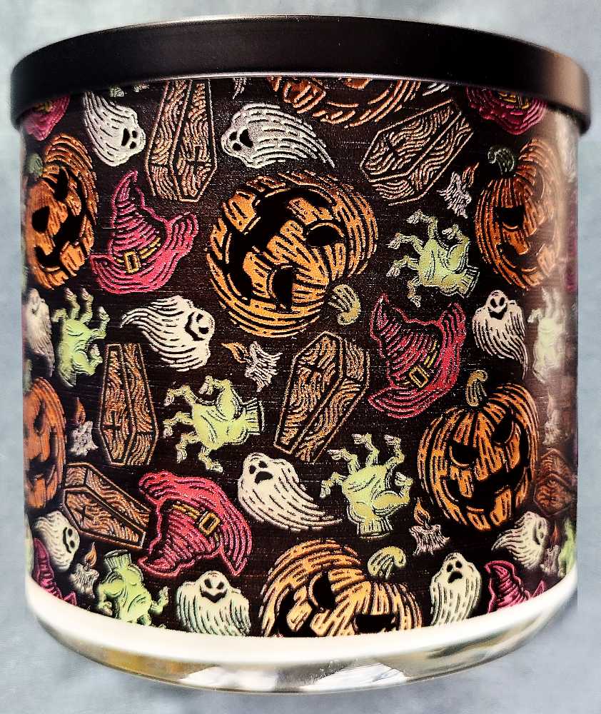 CANDLE: Halloween Kringle 3 Wick Ghosts & Goblins 2022 - Kringle Candle (Halloween Candles) action figure collectible [Barcode 846853081304] - Main Image 3