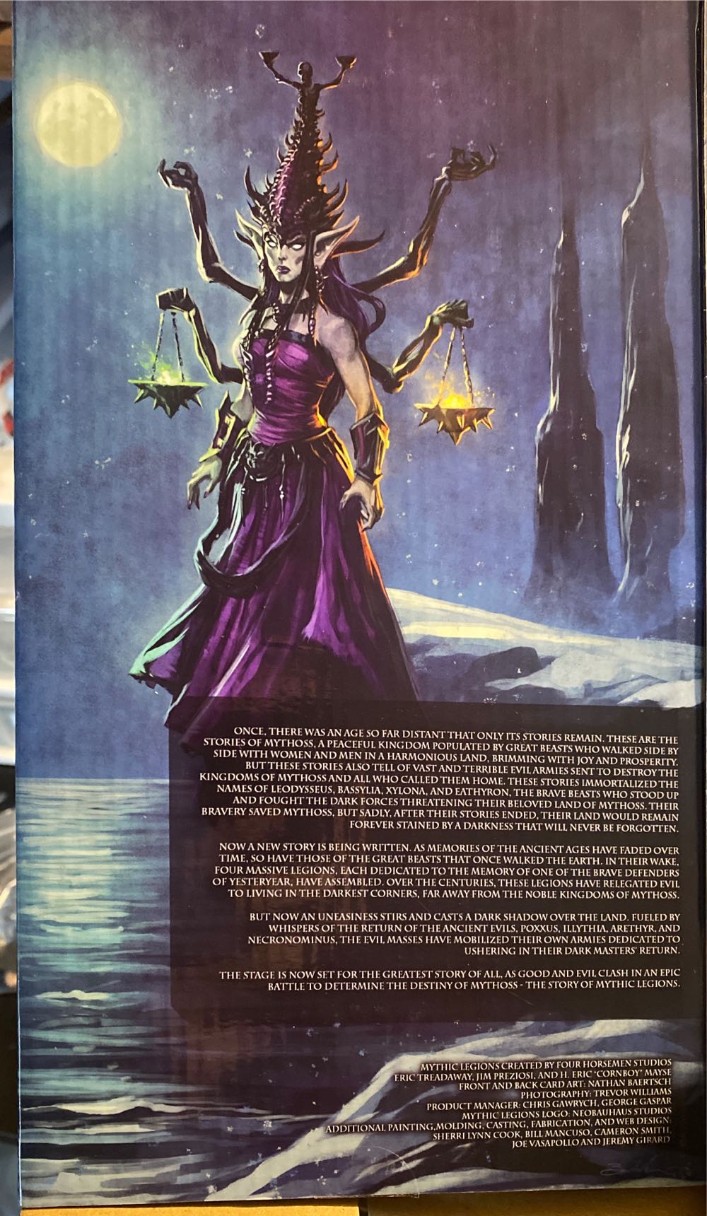 Mythic Decebalus - Four Horsemen(Mythic Legions) (Illythia) action figure collectible [Barcode 658580361044] - Main Image 3