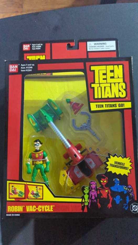 Robin Vac-Cycle  action figure collectible [Barcode 045557123413] - Main Image 2
