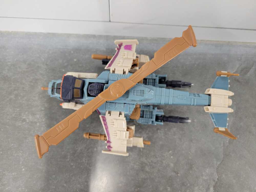 Cyclonus With Crumplezone 3rd Vehicle Mode - Hasbro (Armada) action figure collectible - Main Image 2
