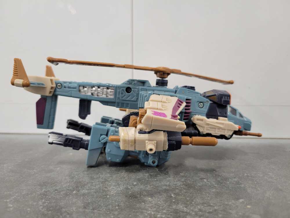 Cyclonus With Crumplezone 3rd Vehicle Mode - Hasbro (Armada) action figure collectible - Main Image 3