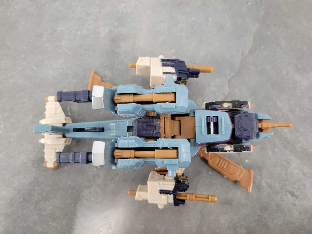 Cyclonus With Crumplezone 3rd Vehicle Mode - Hasbro (Armada) action figure collectible - Main Image 4