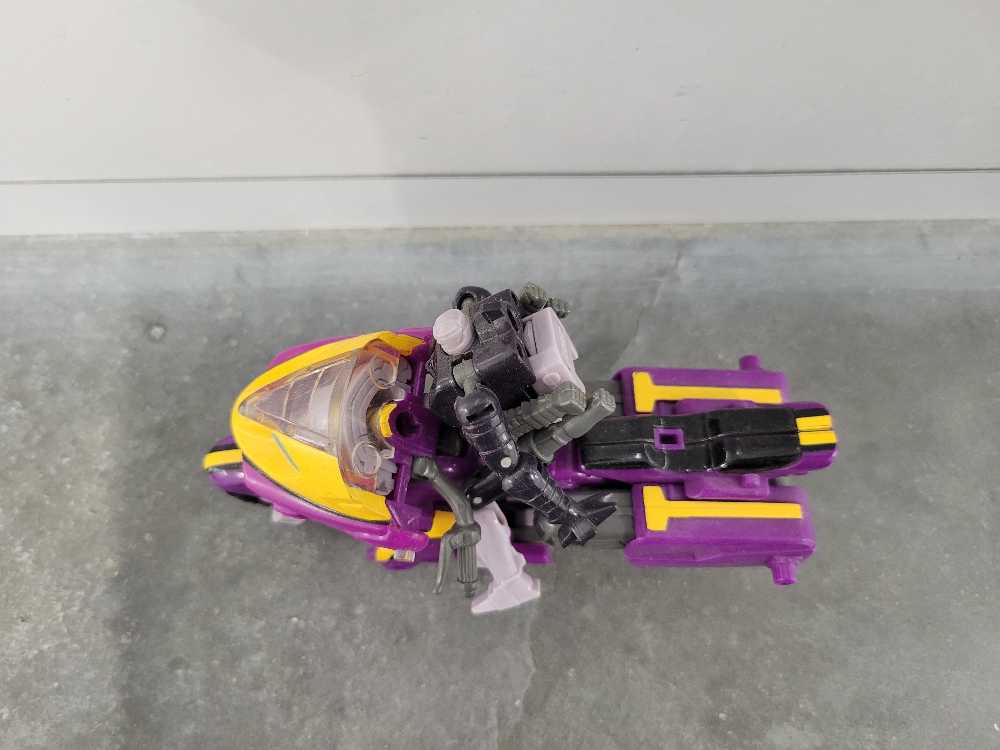 Sideways With Rook And Crosswise (Vehicle Mode) 4th - Hasbro (Armada) action figure collectible - Main Image 2