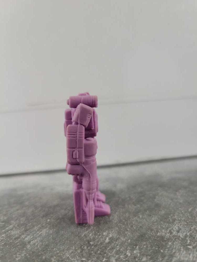 36 Soundwave 1st - Hasbro (Decoy) action figure collectible - Main Image 2