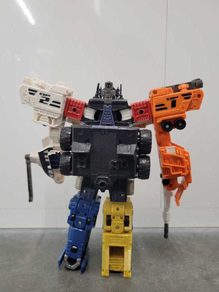 Optimus Prime - Hasbro (Energon) action figure collectible - Main Image 4