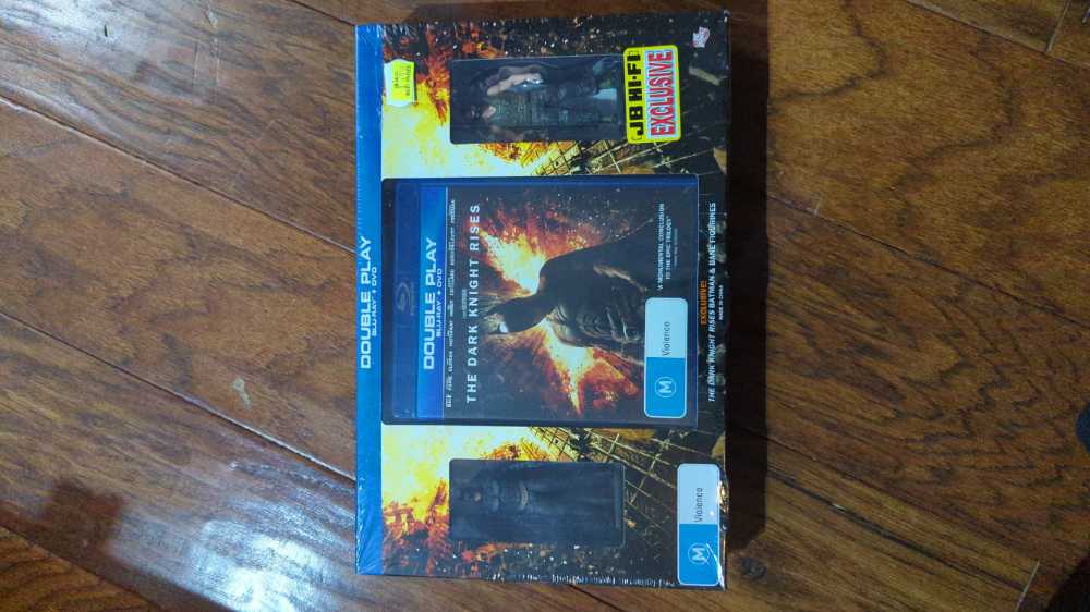 The Dark Knight Rises BluRay Dvd  action figure collectible [Barcode 9325336164785] - Main Image 1