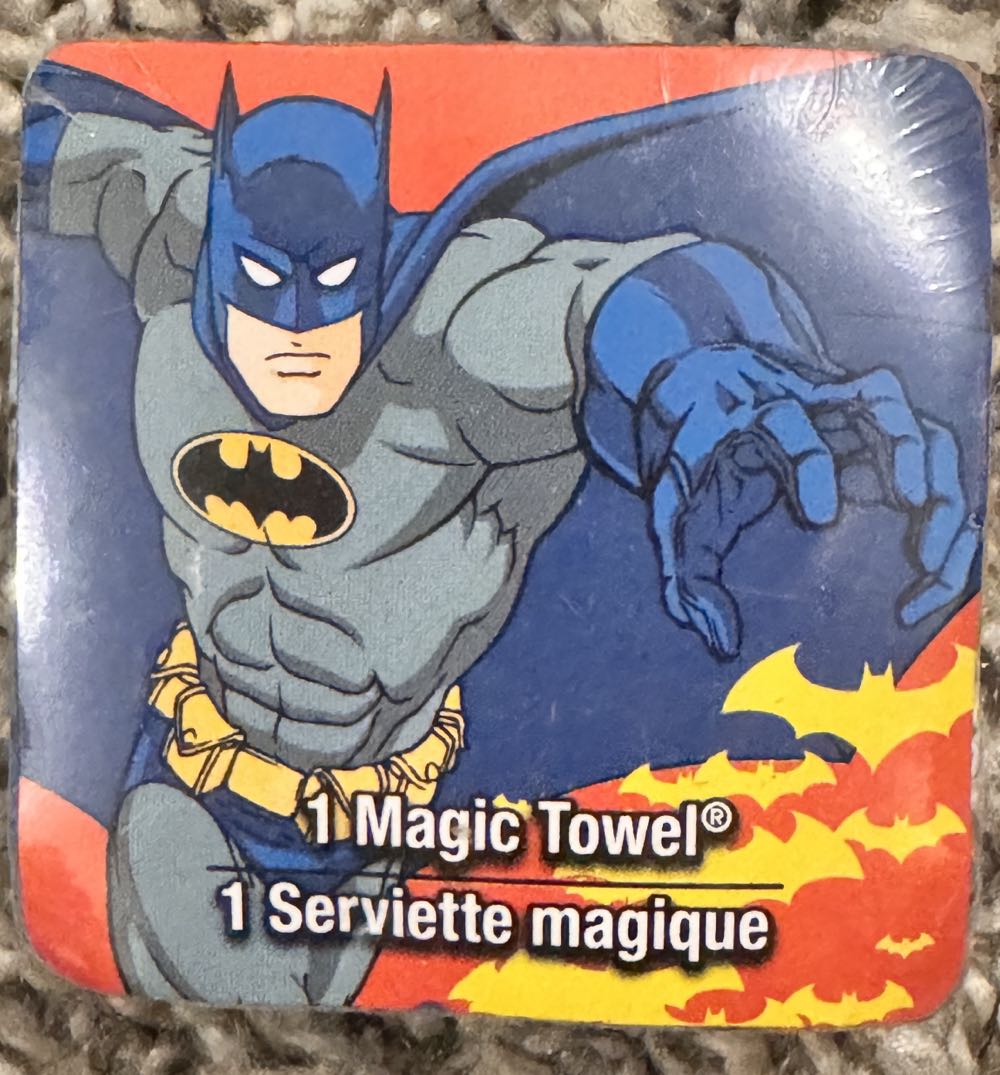 1 Batman Pop Up Magic Towel Washcloth Set Varied Designs  action figure collectible [Barcode 639277750617] - Main Image 2
