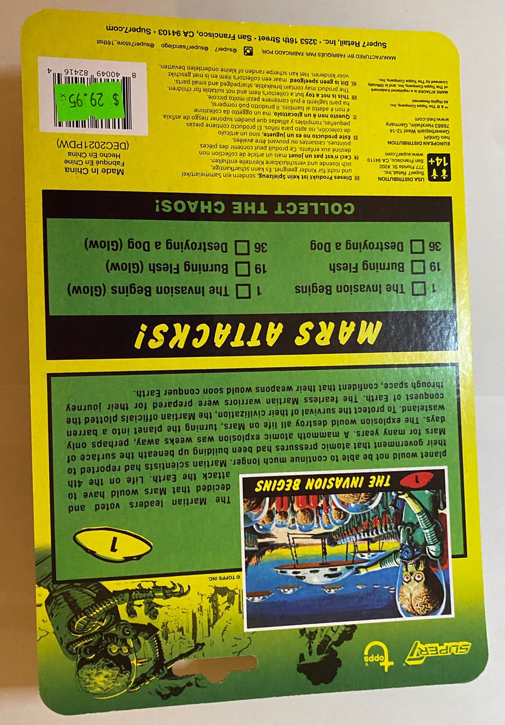 Mars Attacks Glow The Invasion Begins - Super 7 action figure collectible [Barcode 840049824164] - Main Image 2