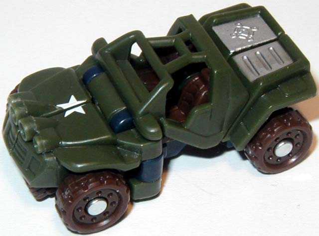 Rollbar With Treadbolt - Hasbro (Energon) action figure collectible - Main Image 2