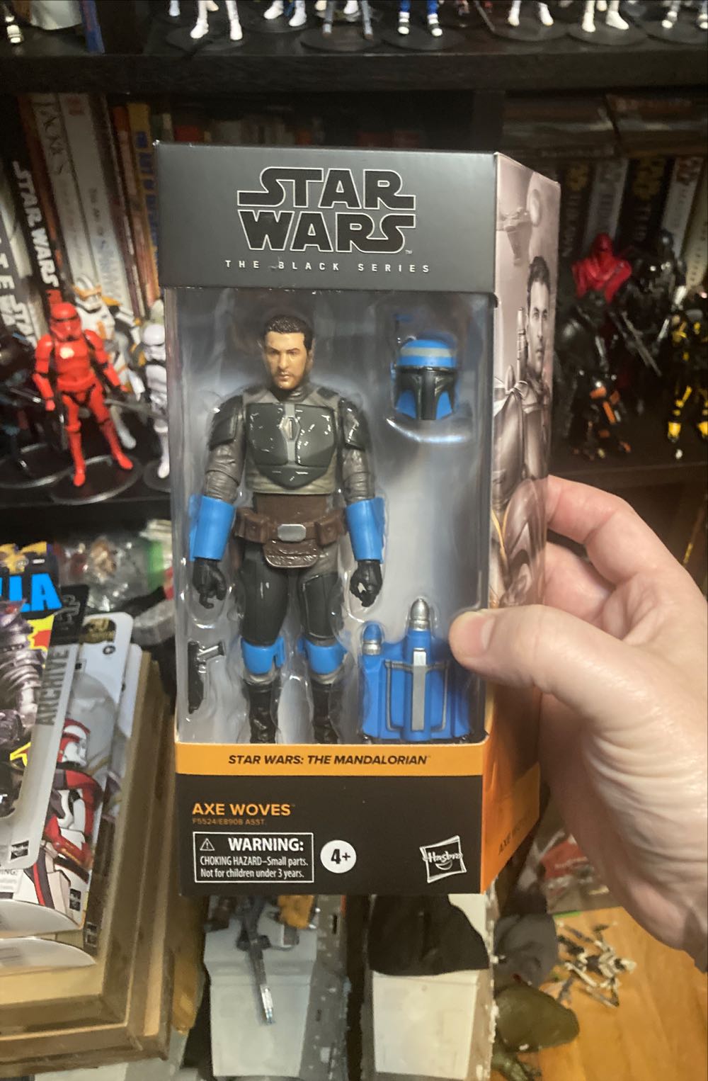 Axe Woves - Disney / Hasbro (Star Wars: The Black Series (6”)) action figure collectible [Barcode 5010994110550] - Main Image 4