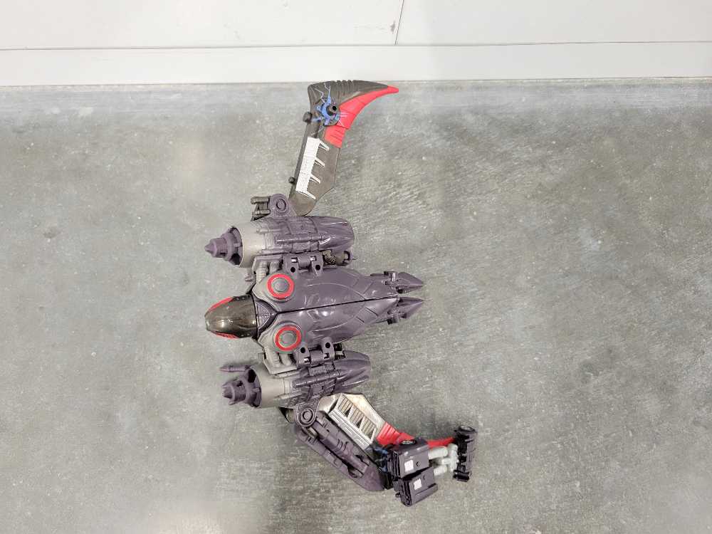 Airazor With Nightscream (Beast Mode) - Hasbro (Armada) action figure collectible - Main Image 2