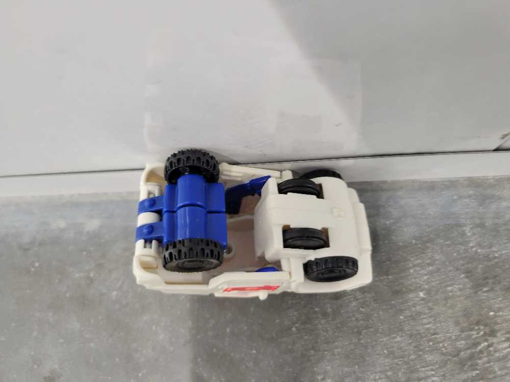 Red Alert McDonald’s 2nd - Hasbro (Armada) action figure collectible - Main Image 4