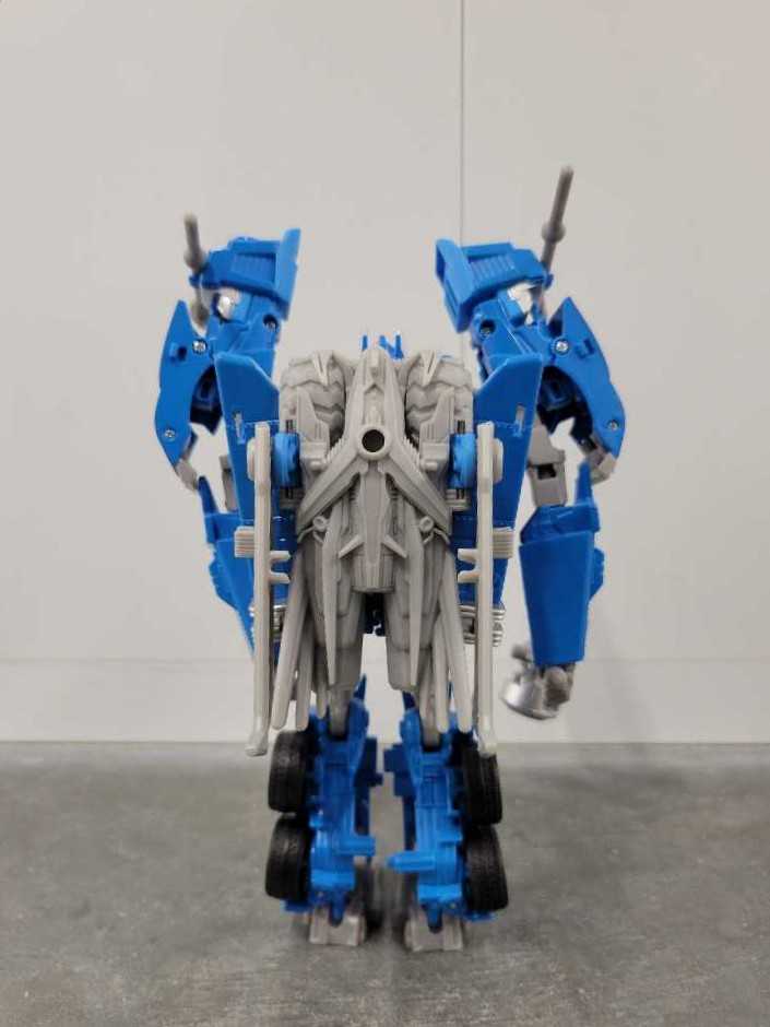 Ultra Magnus - Hasbro (Prime Beast Hunters) action figure collectible - Main Image 4