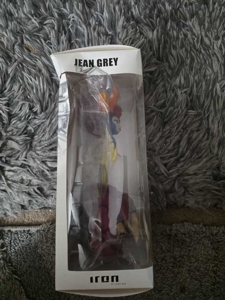 Iron Studios X-Men Mini Jean Grey  - Mini Co action figure collectible [Barcode 609963128358] - Main Image 3