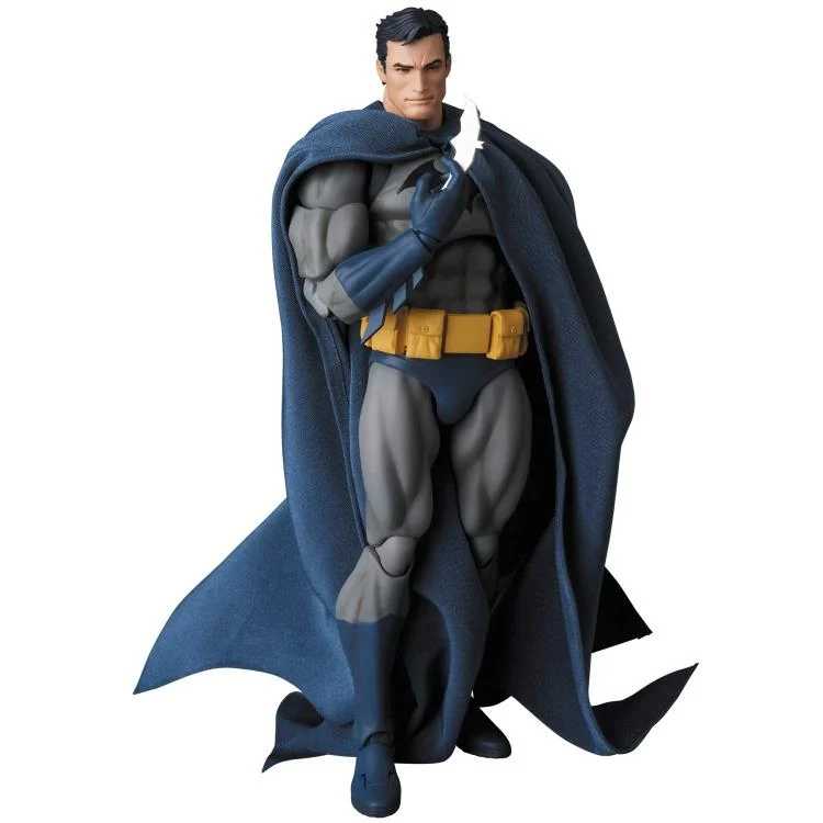 Batman (Hush) - Mafex (DC Comics) action figure collectible - Main Image 2