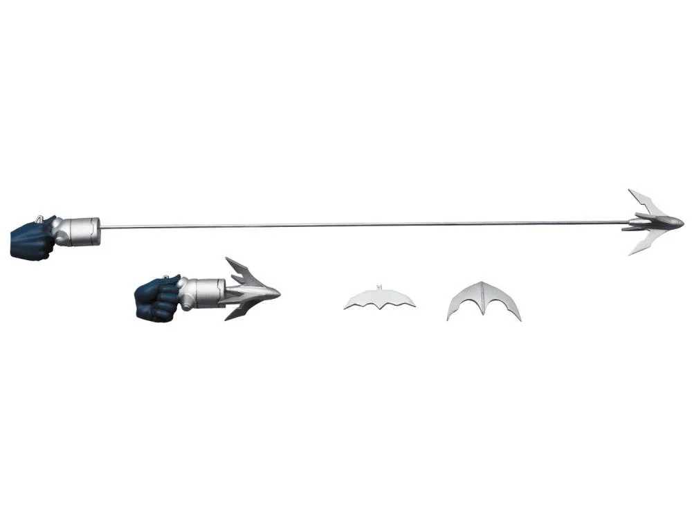 Batman (Hush) - Mafex (DC Comics) action figure collectible - Main Image 3