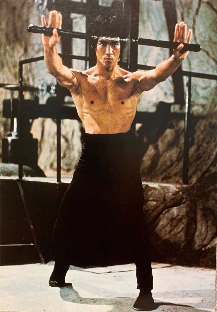 Bruce Lee  - Diamond Select (Enter The Dragon movie) action figure collectible - Main Image 4