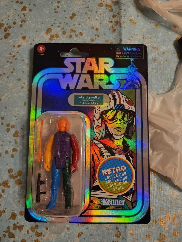 Luke Skywalker (Snowspeeder) Prototype Edition - Hasbro (Star Wars) action figure collectible [Barcode 5010994150488] - Main Image 4